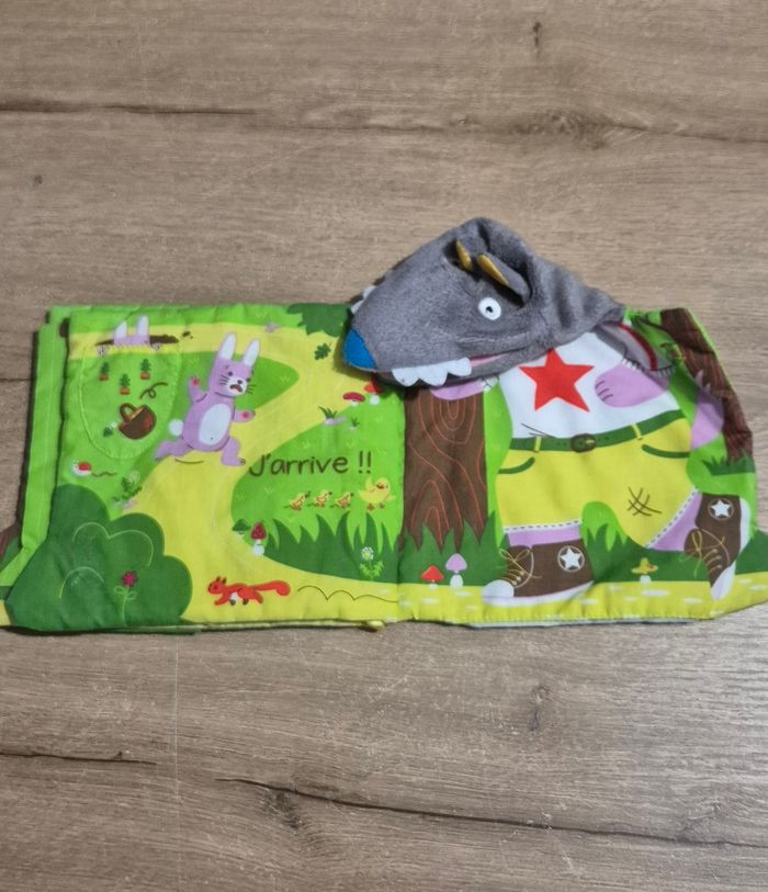 Livre tissus Promenons-nous dans les bois - photo numéro 9