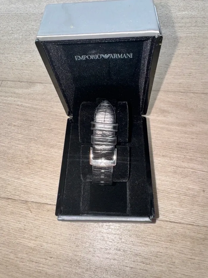 Montre Emporio Armani - photo numéro 3