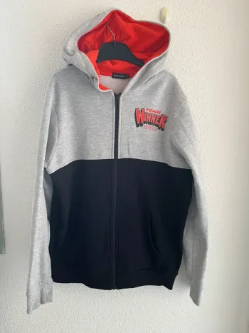 Veste à capuche 💫in extenso 💫Taille 16 ans