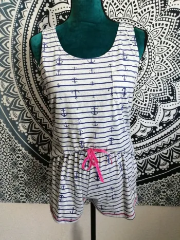 Ensemble de pyjama débardeur et short gris rayé à motifs ancres marines / little with you / (S-M)