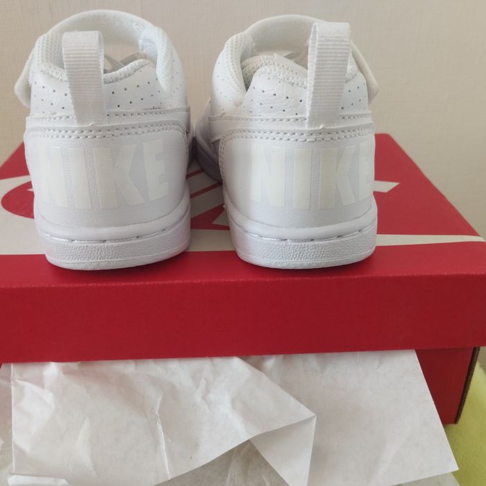 basket Nike Neuf enfant 28 - photo numéro 3