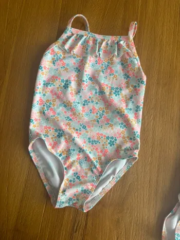 Maillot de bain bébé fille