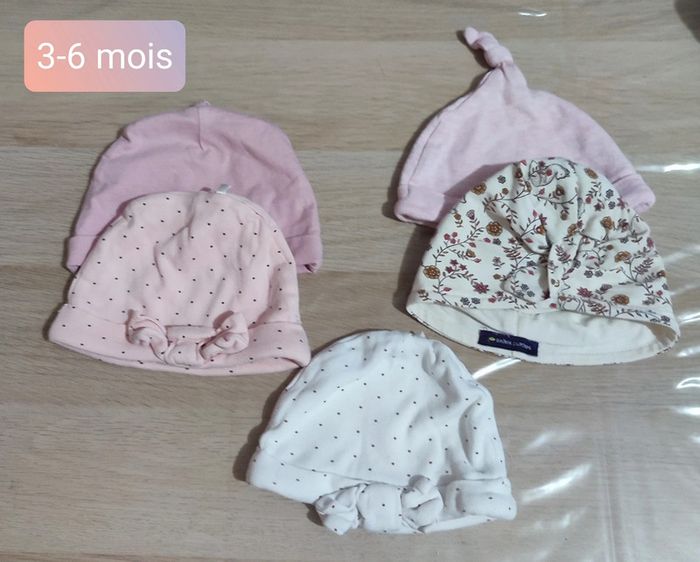 Lot bonnets 3-6 mois