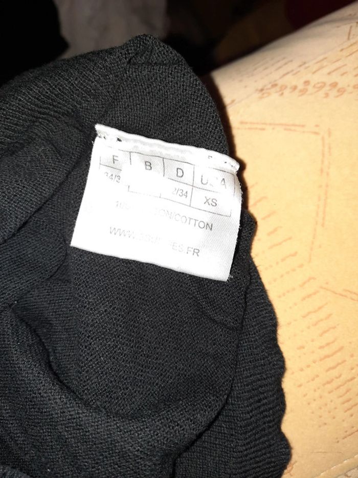 Petit pull noir - photo numéro 5