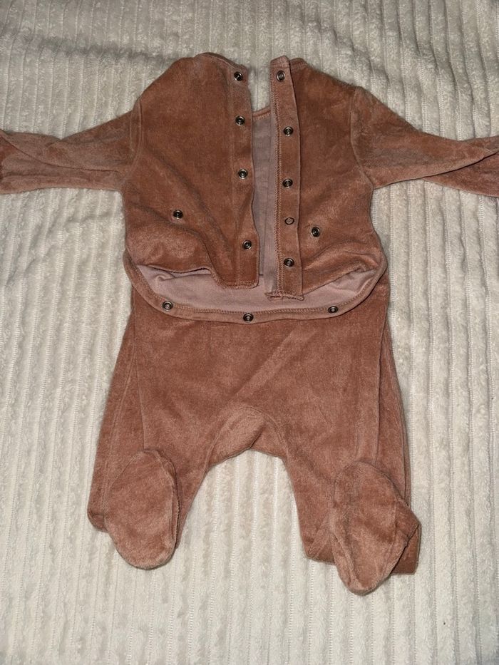 Pyjama type velour - Mixte/fille/garcon - Kiabi - 6 mois - Excellent état - photo numéro 8
