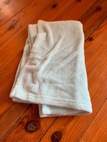 Petite couverture bleu clair