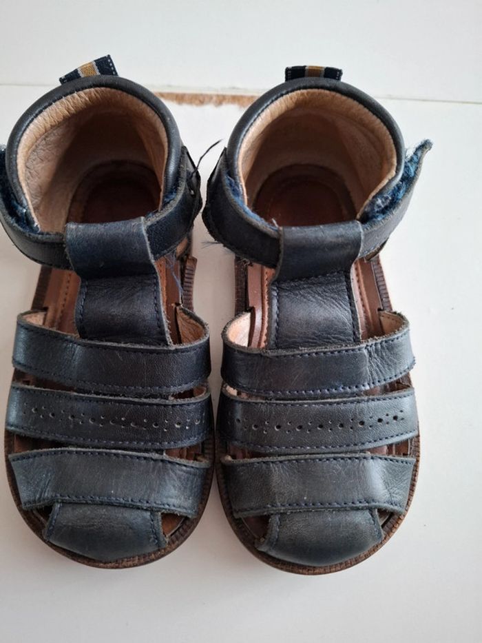 Sandales Jacadi taille 23.