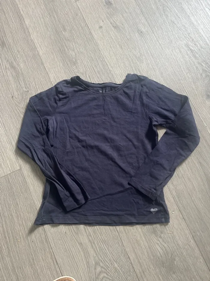 T-shirt cœur (taille 8 ans)