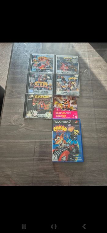 Lot jeux ps1 crash bandicoot