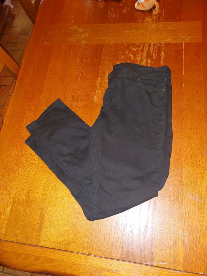 Jean droit noir - photo numéro 4