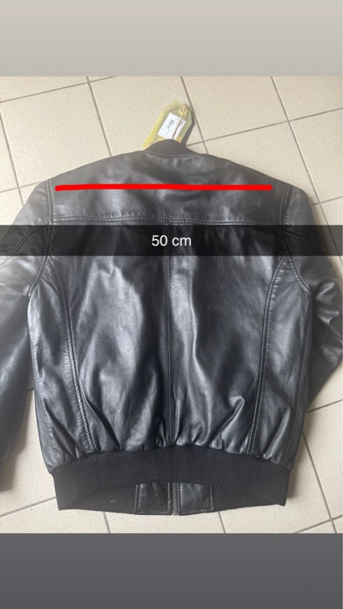 Veste en cuir noir - photo numéro 6