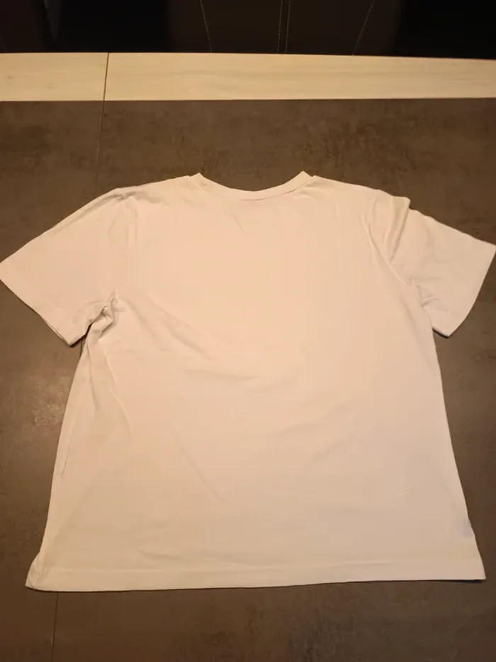 Vends tee-shirt enfant SHEIN Brooklyn 1987 taille 10-11 ans. - photo numéro 4