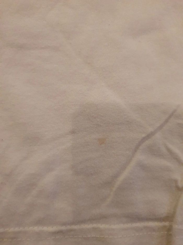 2 t-shirts sans manches 5 ans - photo numéro 4