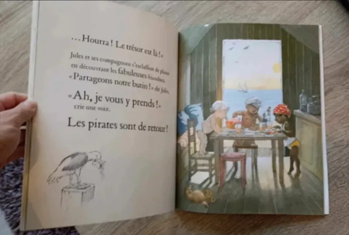 livre l'école des loisirs Capitaine Jules et les pirates Très bon état - photo numéro 3