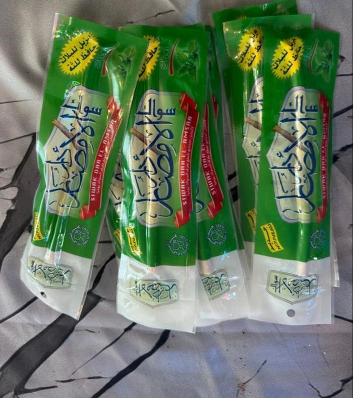 Siwak/miswak