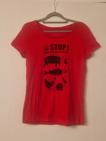 T-shirt rouge, cause animale, M