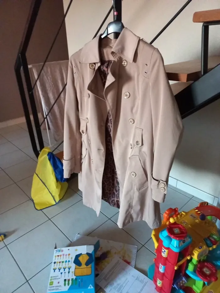 Trench coat