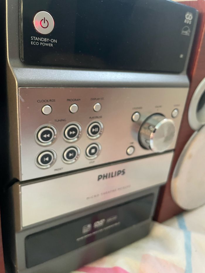 Chaîne hi-fi Philips - photo numéro 2