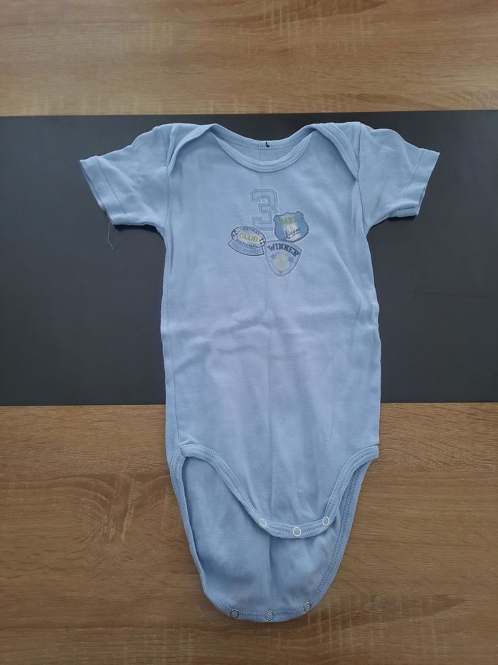 Lot de 10 body 18 mois - photo numéro 9