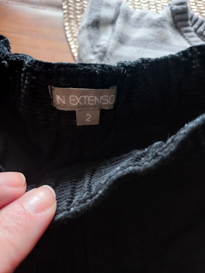 Lot pulls 2 ans - photo numéro 3