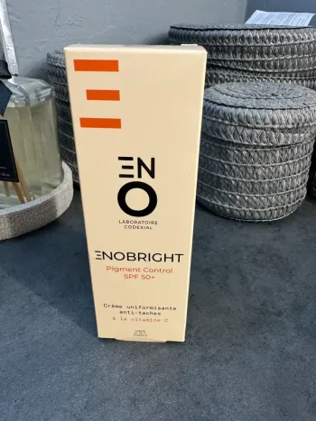 Crème anti taches