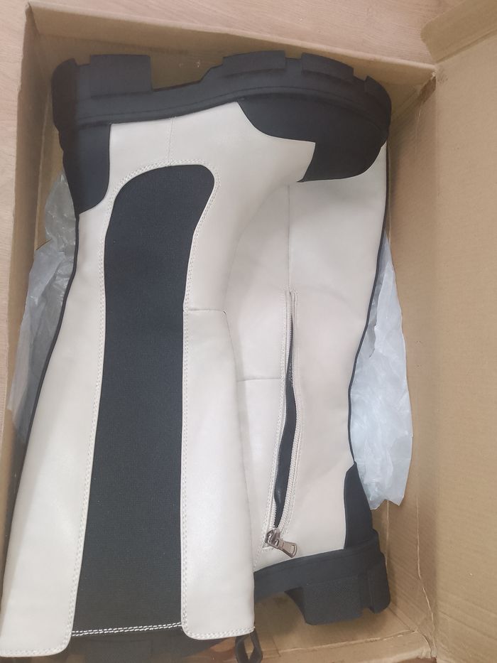 Botte femme beige et noir