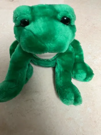 Doudou grenouille vert – bruit réaliste 🐸