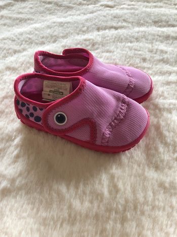 Pantoufles souples - Chaussons plage/piscine Décathlon 22/23