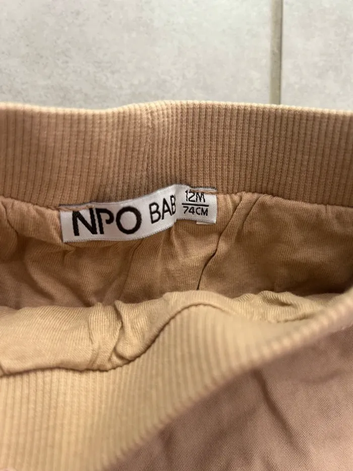 Pantalon beige NPO Baby taille 12 mois - photo numéro 3
