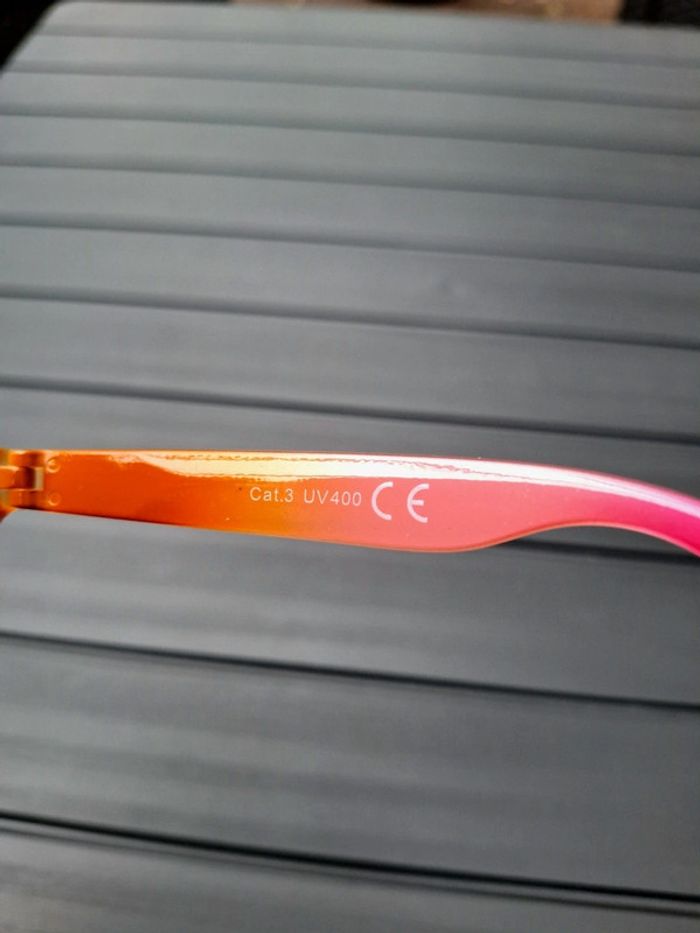 Lunettes de soleil pour enfant - photo numéro 6