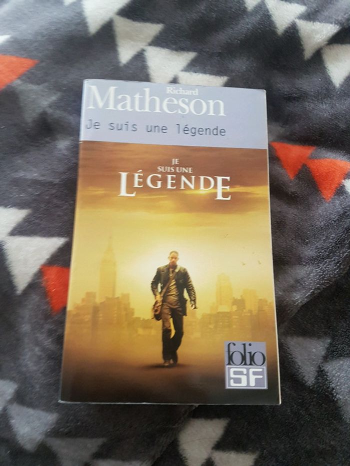 "Je suis une légende" de R.Matheson