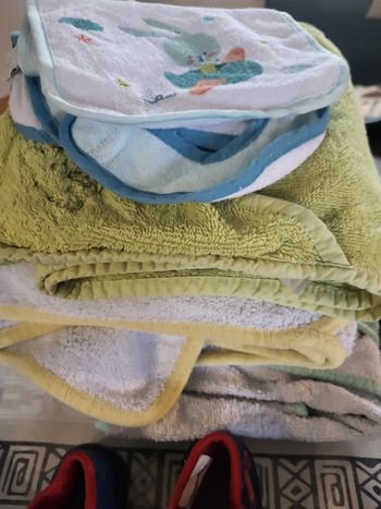 Lots serviettes de bain bébé