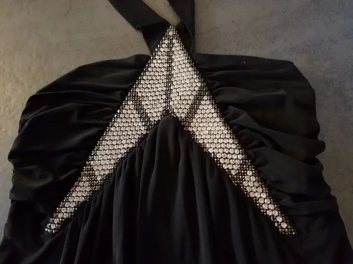Robe noir avec strass TU - photo numéro 6