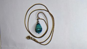 Collier fin goutte turquoise