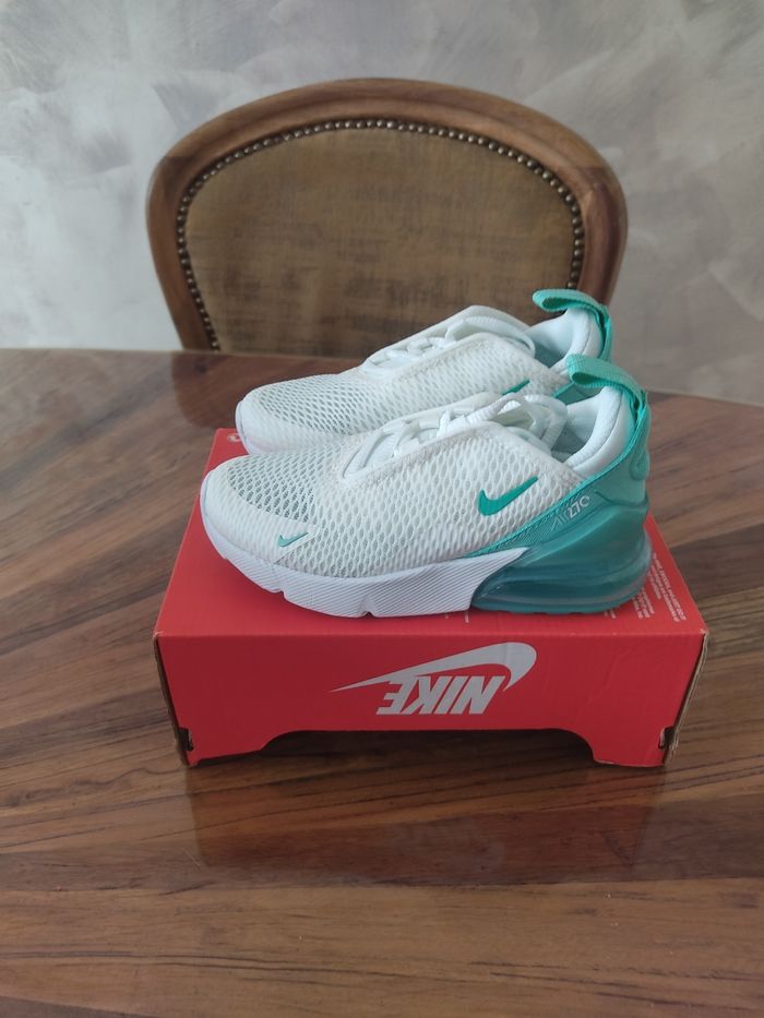 Baskets Nike air max 270 T 27.5 - photo numéro 2