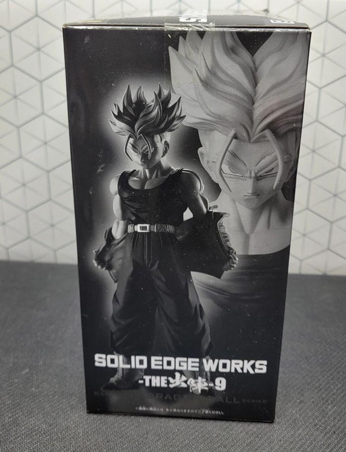 Figurine Dragon Ball Z Super Saiyan Mirai Trunks Solid Edge Works Banpresto Bandai - photo numéro 2