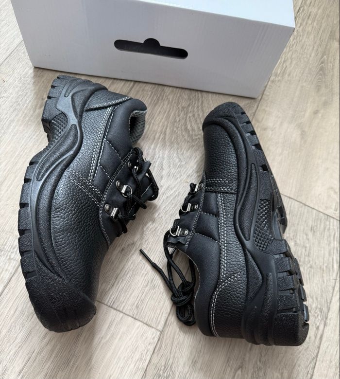 Chaussures de sécurité noires Boston S1P SRC - Taille 38 - Neuves avec boîte - photo numéro 5