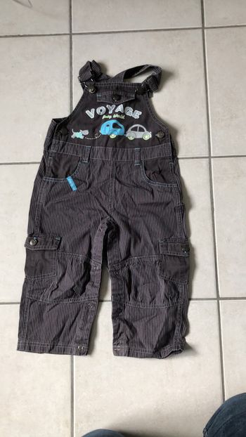 Salopette 23 mois très bon état