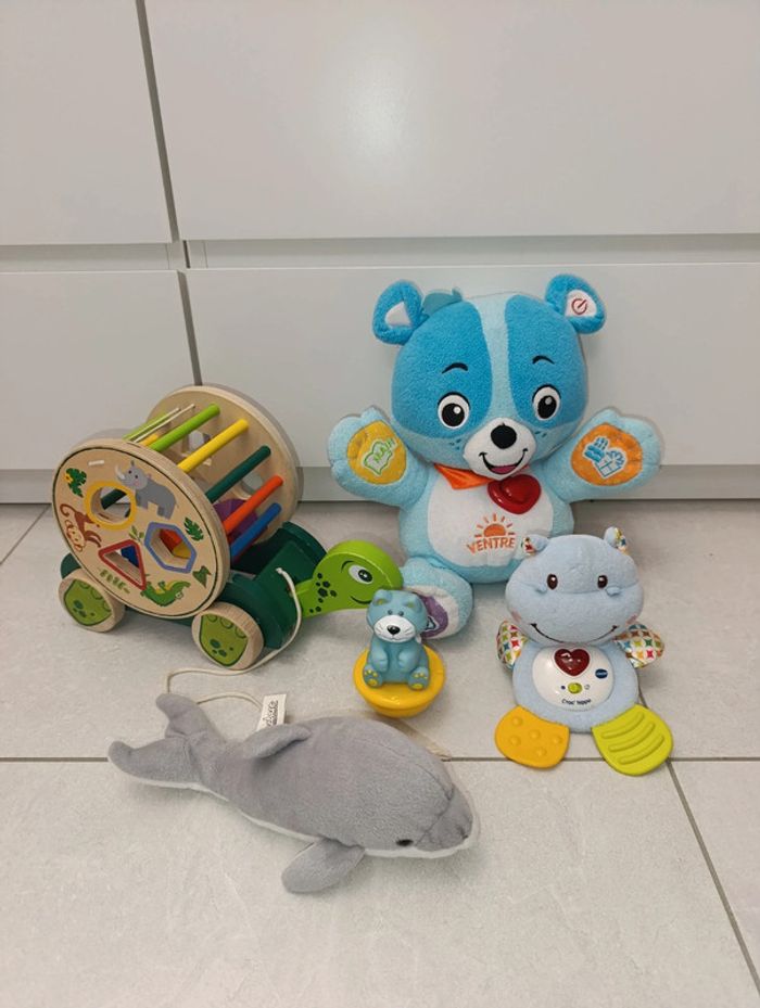 lot de jouets