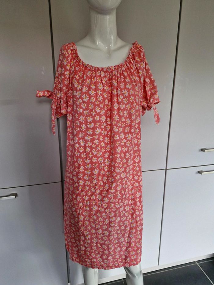 Robe à fleurs