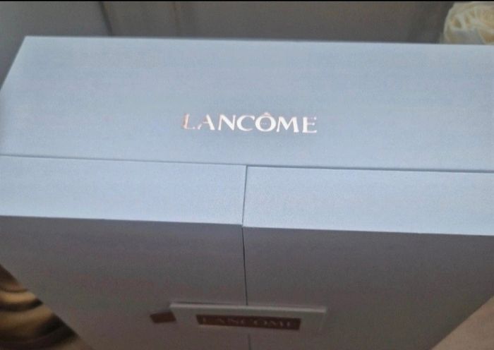 Calendrier de l'avent Lancôme vide - photo numéro 4
