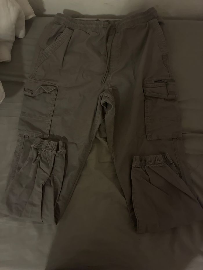 Pantalon cargos