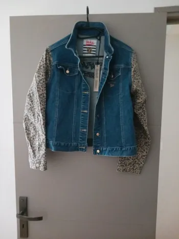 Veste en jean fille 14 ans IKKS Neuf avec étiquette