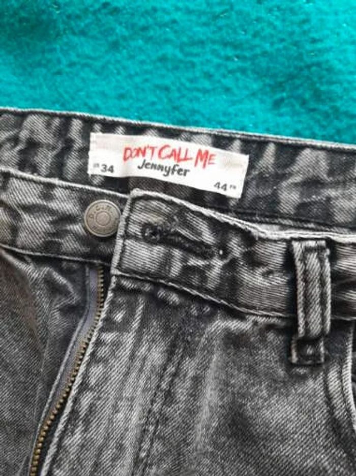 Jean taille 44 - photo numéro 2