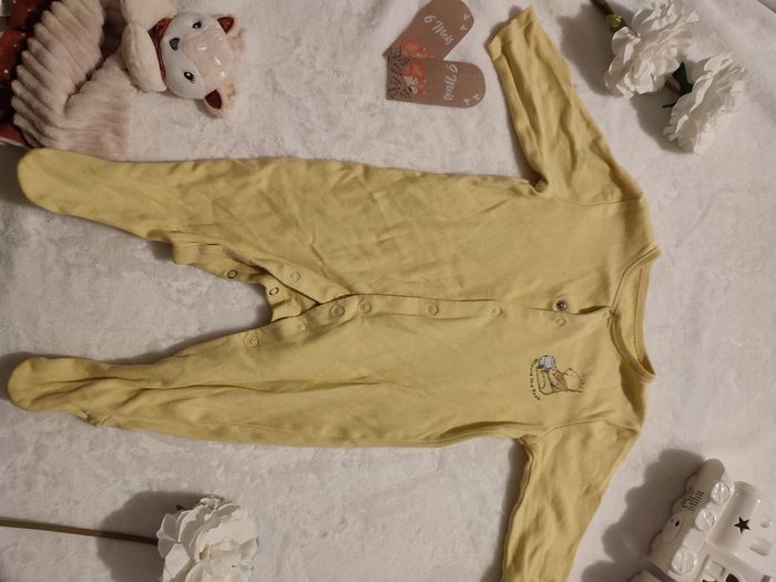 Lot de pyjama 6/9 mois - photo numéro 3