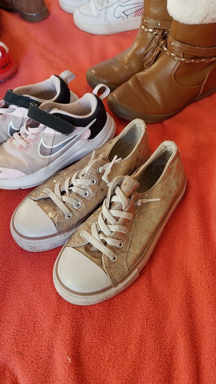 Lot dev3 paires chaussures fille 32