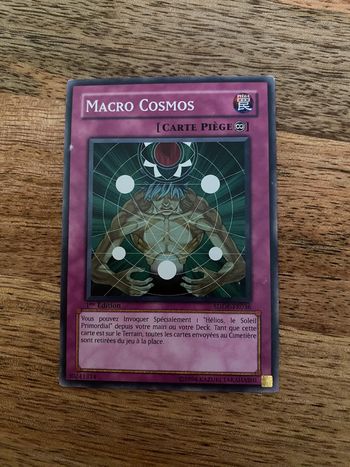 Carte Yu-Gi-Oh! Macro cosmos SDDE-FR036 1ère édition