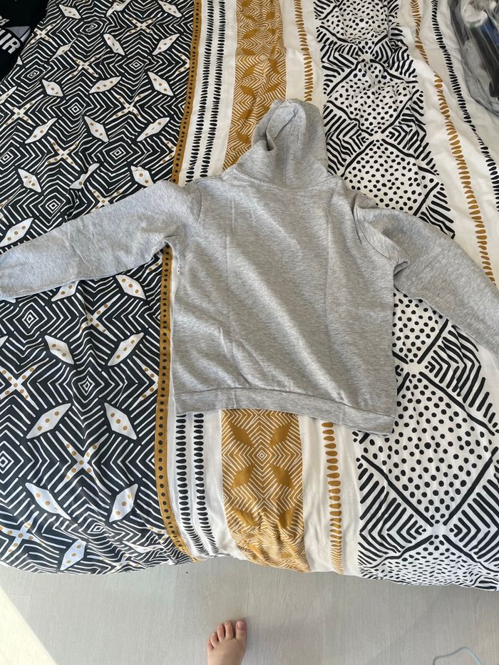 Pull à capuche - photo numéro 3