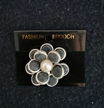 Broche fleur