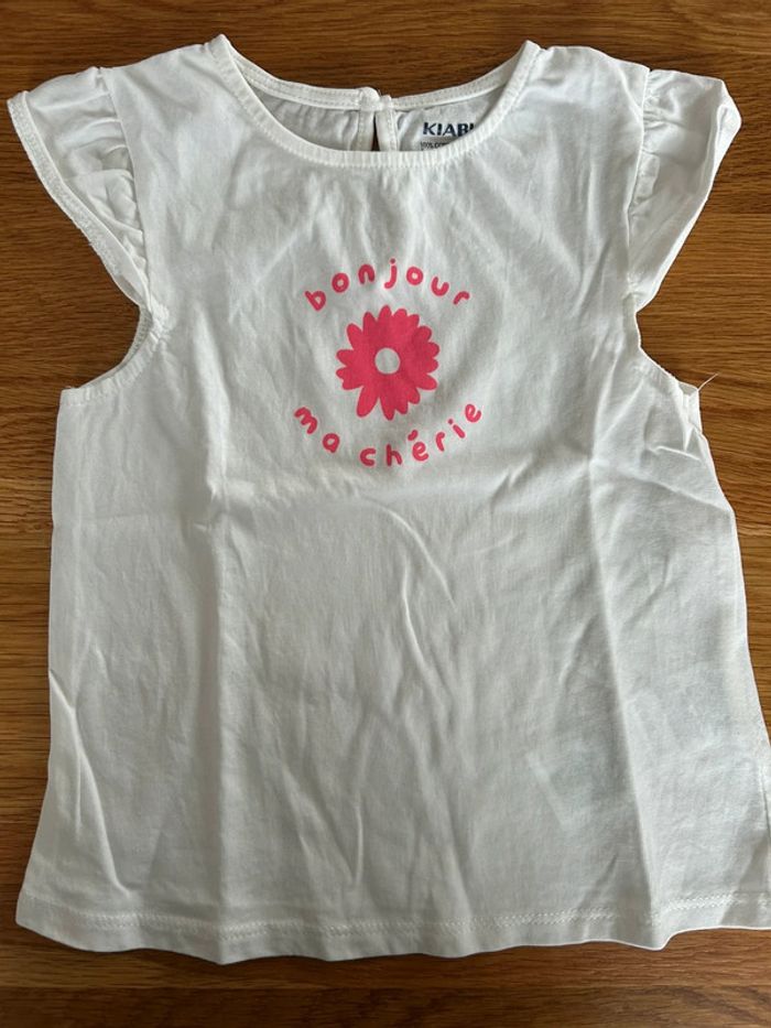 TEE shirt